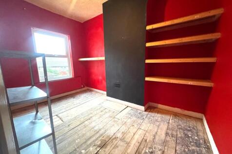 WhatsApp Image 2025-10-20 at 15.42.40 (3).jpeg