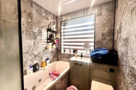 WhatsApp Image 2025-10-24 at 11.56.46 (1).jpeg