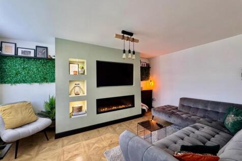 WhatsApp Image 2025-10-28 at 15.30.03.jpeg