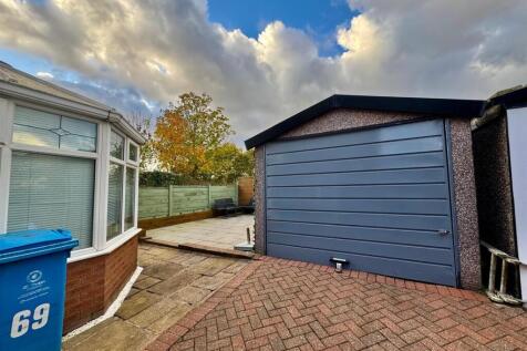 WhatsApp Image 2025-10-28 at 15.30.07 (2).jpeg