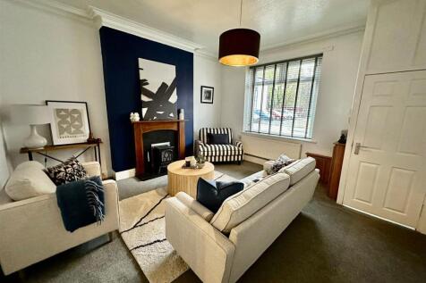 WhatsApp Image 2025-11-05 at 13.52.28_52a696ad.jpg