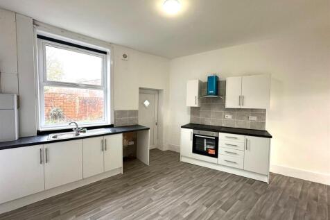 PHOTO-2025-11-05-12-42-08 2.jpg