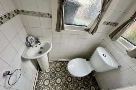 WhatsApp Image 2025-11-06 at 12.02.26.jpeg