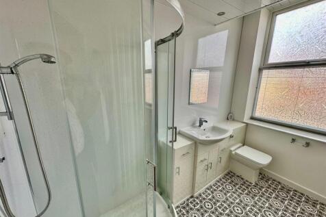 WhatsApp Image 2025-11-06 at 12.02.24 (4).jpeg