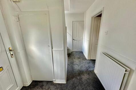 WhatsApp Image 2025-09-12 at 13.58.56_c149c5ed.jpg