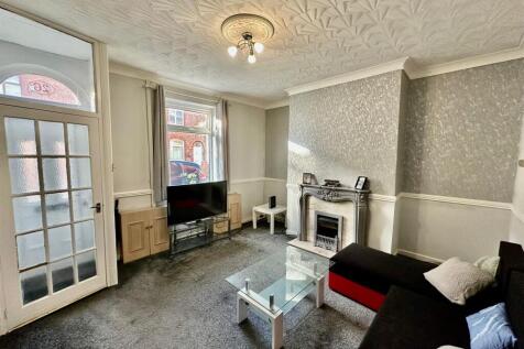 WhatsApp Image 2025-11-13 at 16.40.23_5ce92474.jpg