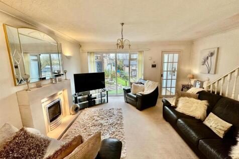 WhatsApp Image 2025-11-14 at 12.13.54_60ff9a88.jpg