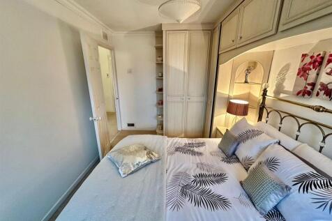 WhatsApp Image 2025-11-14 at 12.13.55_f918b357.jpg