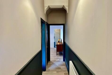 WhatsApp Image 2025-11-16 at 15.24.32_279bf1b6.jpg