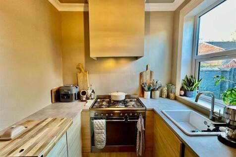 WhatsApp Image 2025-11-16 at 15.24.33_8a10c3c2.jpg