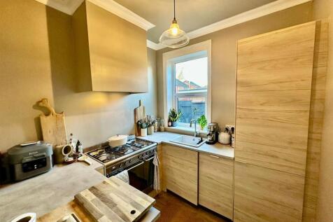 WhatsApp Image 2025-11-16 at 15.24.32_26f35e1f.jpg