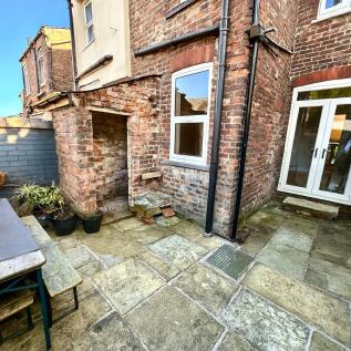 WhatsApp Image 2025-11-16 at 15.24.27_954a4f96.jpg