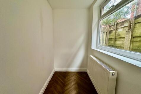 WhatsApp Image 2025-11-03 at 11.39.03_b6197107.jpg