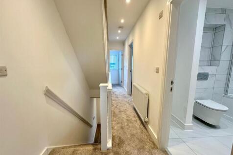 WhatsApp Image 2025-07-14 at 14.02.29 (1).jpeg