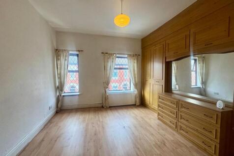 WhatsApp Image 2025-11-24 at 09.32.10 (3).jpeg