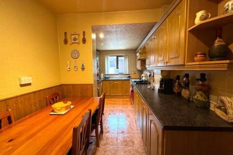 WhatsApp Image 2025-08-19 at 14.28.20 (8).jpeg