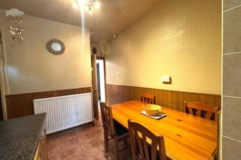 WhatsApp Image 2025-08-19 at 14.28.21 (1).jpeg