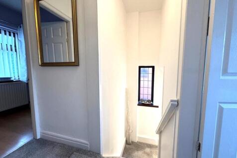 WhatsApp Image 2025-08-19 at 14.28.21 (8).jpeg