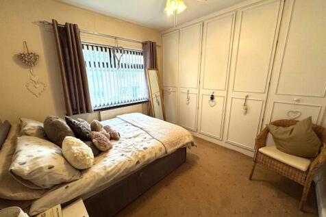 WhatsApp Image 2025-08-19 at 14.28.21 (2).jpeg