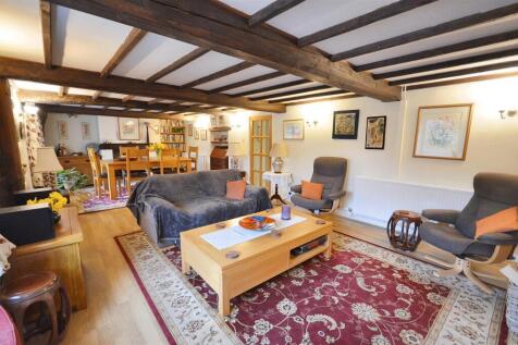 Sitting/Dining Room