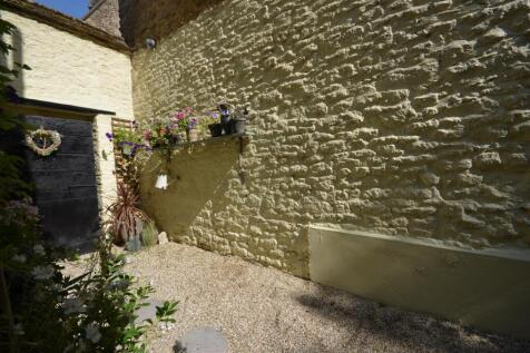 Courtyard Garden