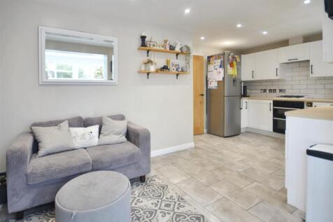 Kitchen/Dining/Family Space