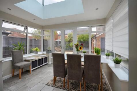 Dining/Family/Garden Room