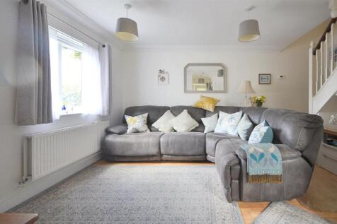 Sitting/Dining Room
