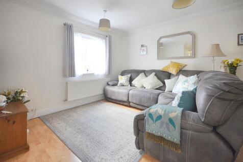 Sitting/Dining Room