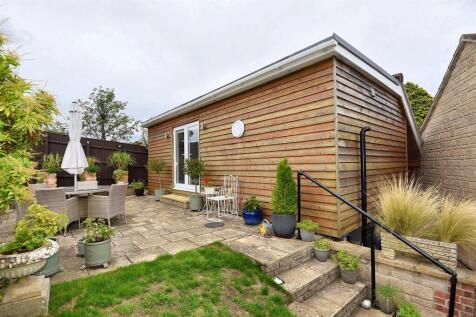 Annexe Rear