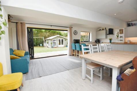 Kitchen/Dining/Family Room