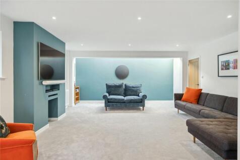 Sittin Room