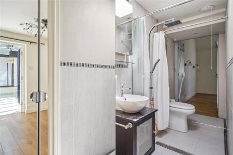 Jack &amp; Gill En Suite