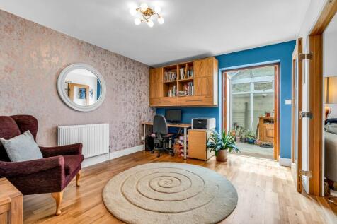 Property Image 12