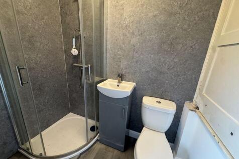En suite bed 1