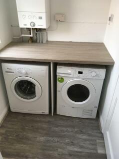 46) 14 Cranbrook Avenue Utility Room 17.09.2020.jp