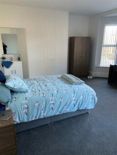 Bedroom 5.5.JPG