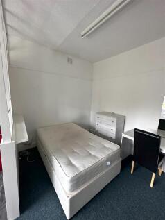 Bedroom.jpg