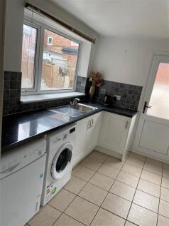 Kitchen 1.1.JPG