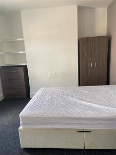 Bedroom4.2.JPG
