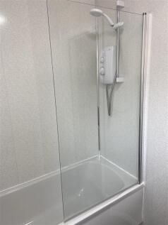 Bathroom 1.3.JPG