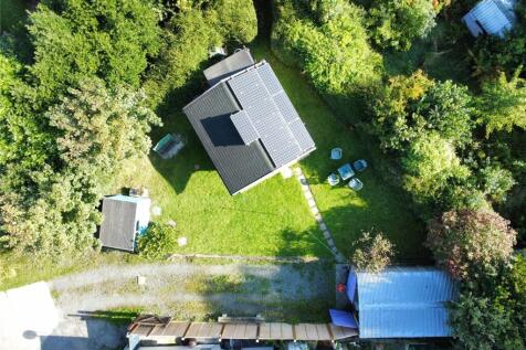 Garden / Parking