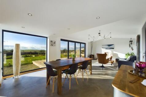 Living / Dining