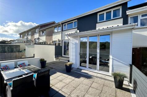 Rear Patio Terrace 2