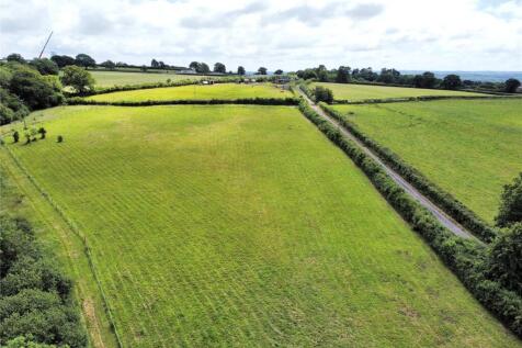 Detached Paddock