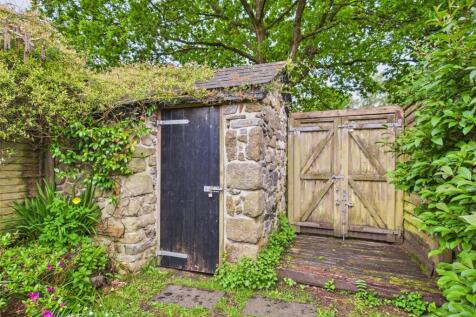 Store &amp; Rear Access