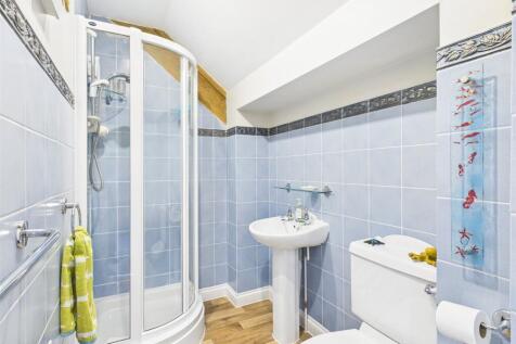 En-Suite 2