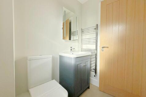 IMG-20251105-WA00...