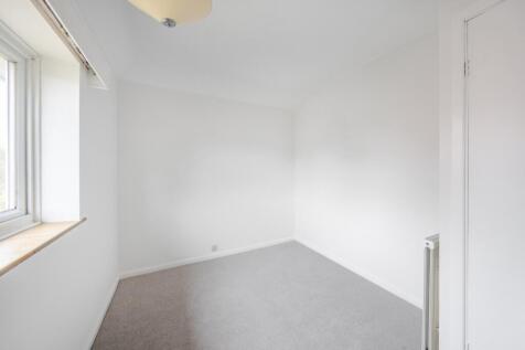 1371351-8-6901ecb...