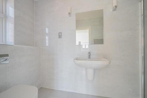 1361869-11-68dc45...